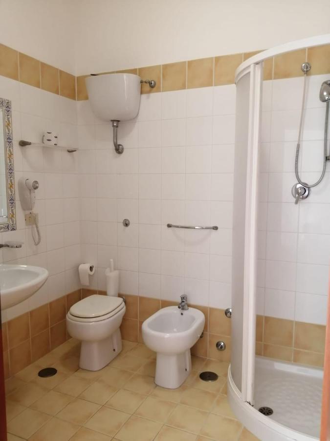 Hotel Parigino Palinuro Zewnętrze zdjęcie
