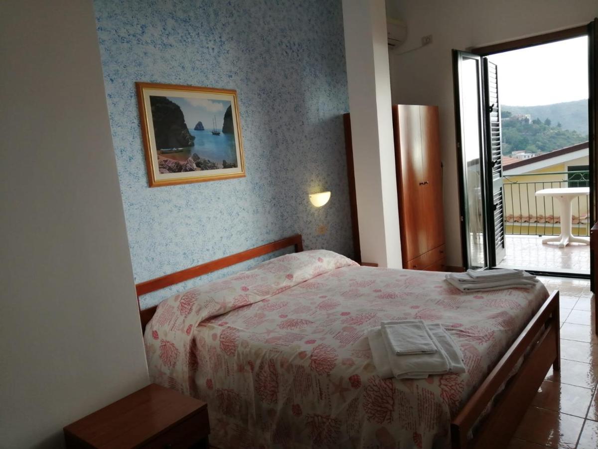 Hotel Parigino Palinuro Zewnętrze zdjęcie
