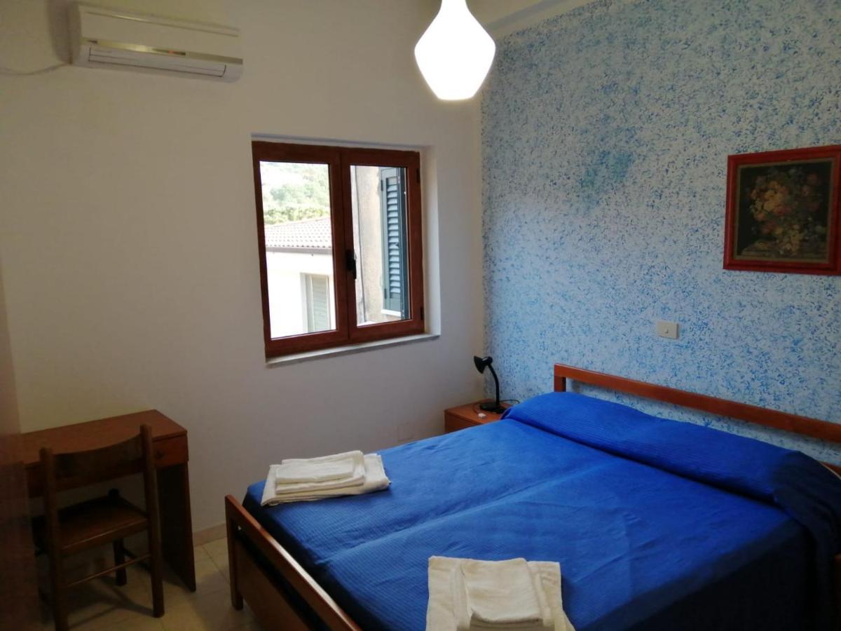 Hotel Parigino Palinuro Zewnętrze zdjęcie