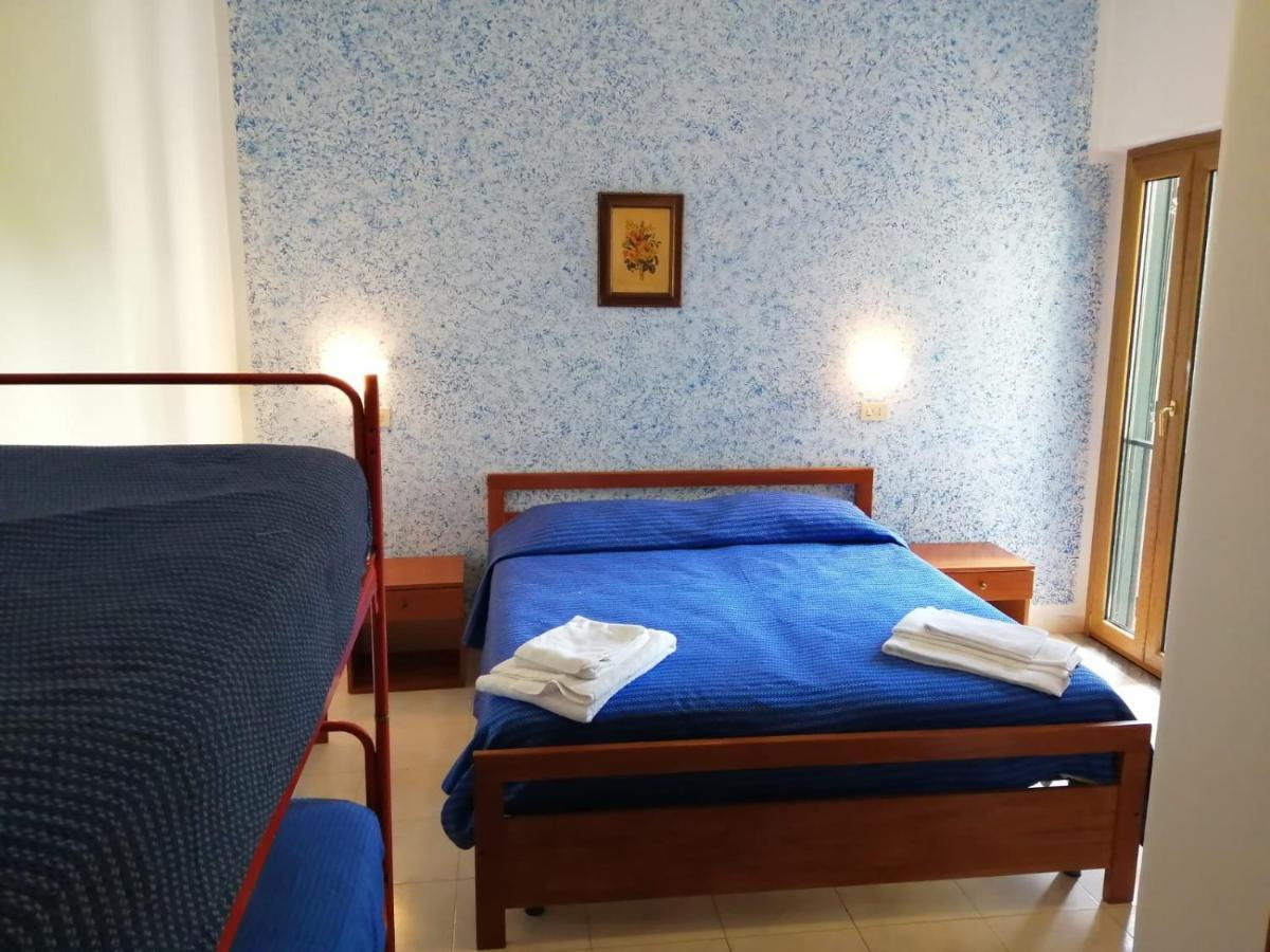 Hotel Parigino Palinuro Zewnętrze zdjęcie